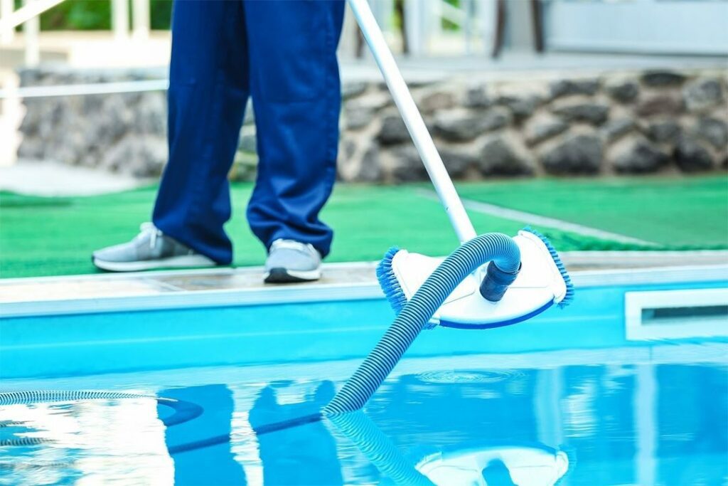 Service team doing a complete pool repair in Scottsdale, AZ